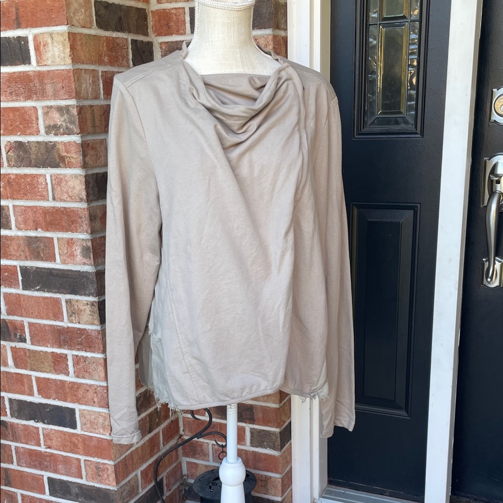 Blue by Saks Fifth‎ Avenue Zipper Front Raw Edge Top